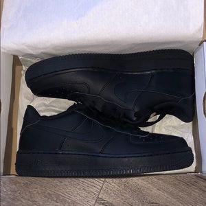 Black Nike Air Force 1